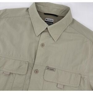 Columbia Titanium Shirt Men M Sage SS Omni-Shade Fishing Hiking Nylon Vented